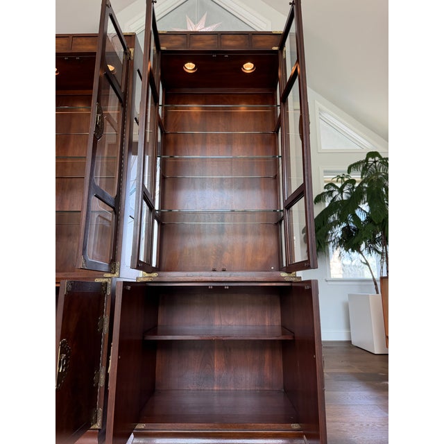 Mid-Century Modern 1970s Pair of Henredon Lighted Chinoiserie Mahogany Display Cabinets | Brass Campaign Hardware | 84"h For Sale - Image 3 of 18
