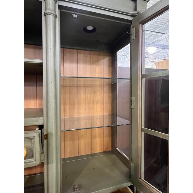 Wood Broyhill Yorkshire Market Farmhouse Hutch For Sale - Image 7 of 12