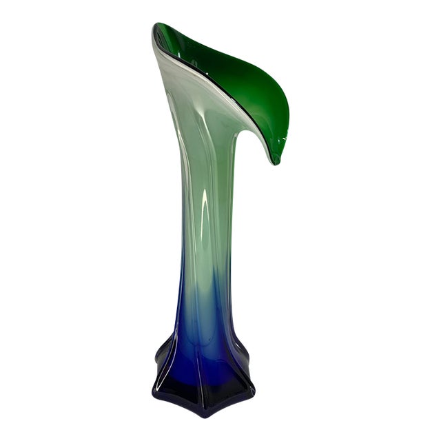 Mid-Century Murano Art Glass Vase Sculpted in the "Jack-in-the-Pulpit" or Calla Lily Style For Sale