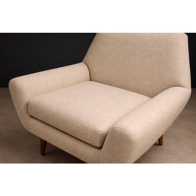 Mid-Century Modern Pair of Brazilian Modern Caviúna Wood Lounge Chairs, Brazil, 1950s For Sale - Image 3 of 12