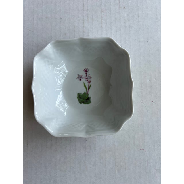 Berry Haute Porcelain Creation Lourioux France Flower Trinket Dish Catchall For Sale - Image 4 of 4