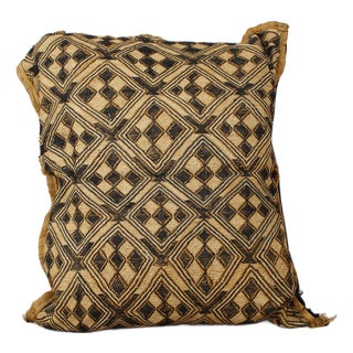 Vintage Showa Cloth Cushion For Sale