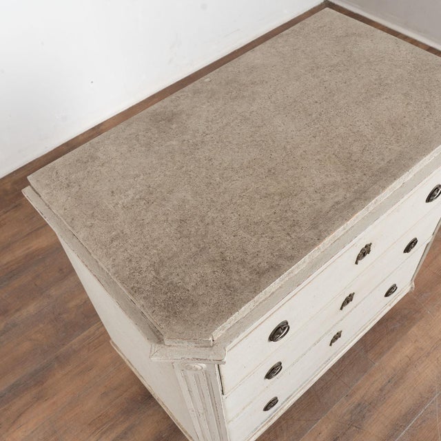Early 19th Century Early 19th Century Swedish Gustavian Chest of Three Drawers For Sale - Image 5 of 15