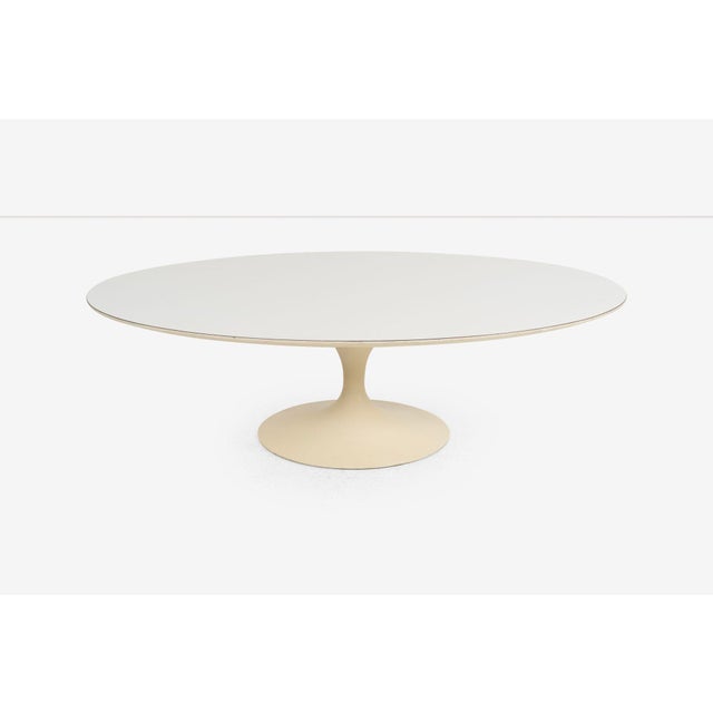 Vintage Eero Saarinen for Knoll White Oval Tulip Cocktail Table 1957 A classic mid-century design by Eero Saarinen for...
