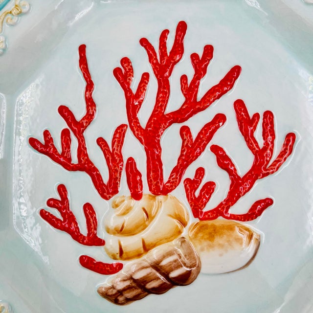 Vintage Zrike Baroque Coastal Shell and Coral Plates by Lisa Levy – Set of 2 For Sale In New York - Image 6 of 13