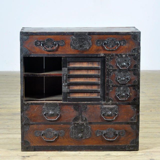 Japanese Tansu Chest of Drawers, 1890 For Sale - Image 4 of 17