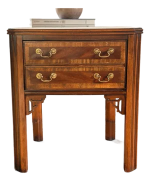 1982 Vintage Lane Altavista Chinese Chippendale Banded Mahogany Side Table