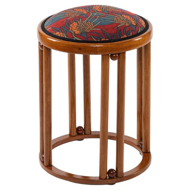 Fledermaus Stool attributed to Josef Hoffmann and Gustav Siegel for J. & J. Kohn, 1908 For Sale - Image 9 of 9