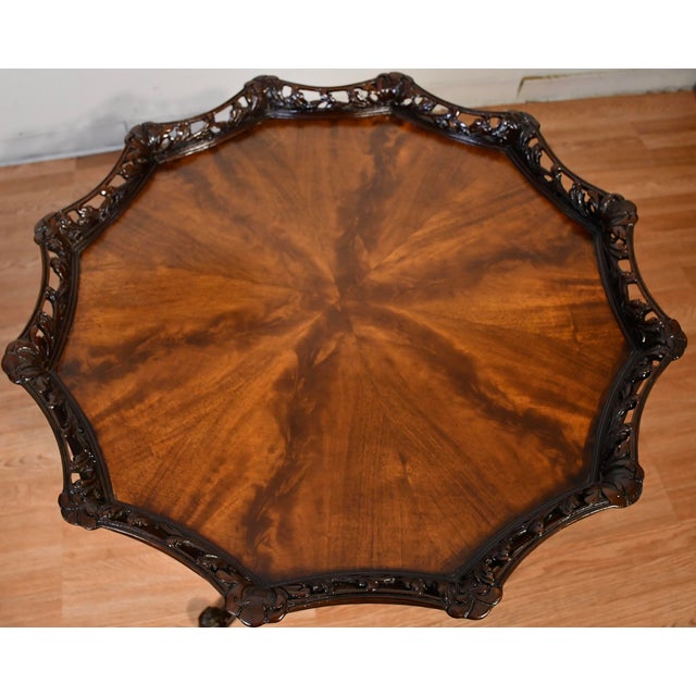 We are pleased to offer this beautiful English Chippendale side accent table, from the 1930s. This table is made of...