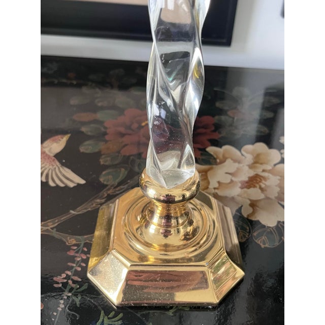 1960s 1960s Lucite and Brass Twisted Candlestick Holder For Sale - Image 5 of 7
