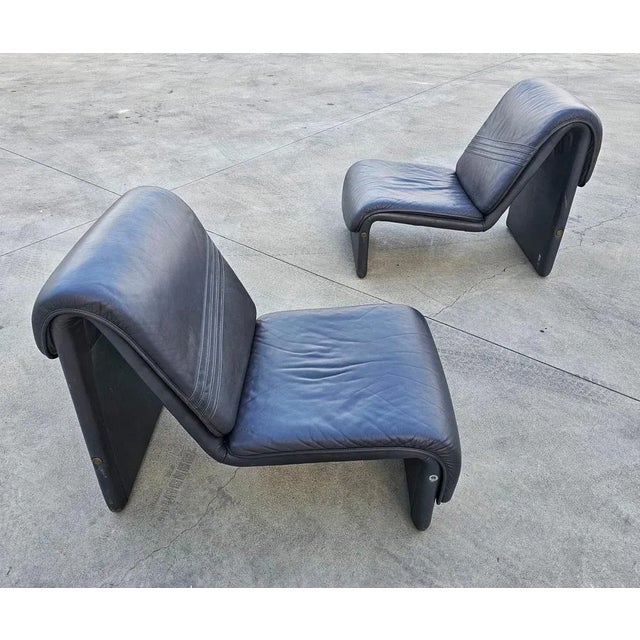In this listing you will find a postmodern lounge chair made in Etienne Fermigier style, featuring minimal profile and...