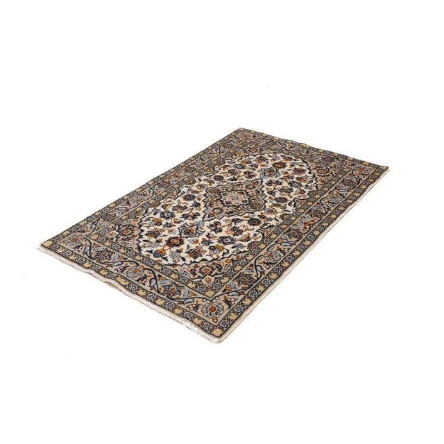 Kashan Rug in Hand-Knotted Wool For Sale - Image 11 of 11