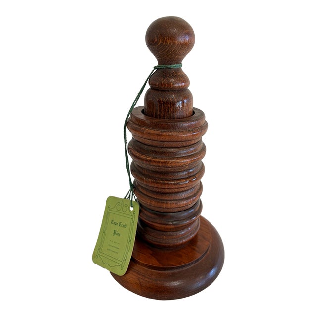 Vintage Turned Wood Napkin Ring Stand With Rings, Usa For Sale