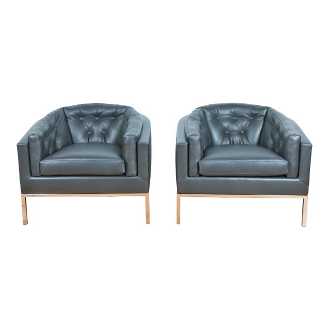 Mid Century Pair of Leather and Steel Lounge Chairs For Sale
