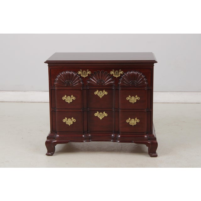 Age: Approx: 20 Years Old Details: Oxford Finish Double Black Front Fine Carved Details High Quality Construction Rich...