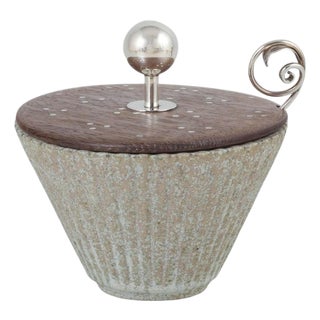 Light Grey Glazed Ribbed Stoneware Bowl by Arne Bang, 1940s-1950s, Set of 2 For Sale