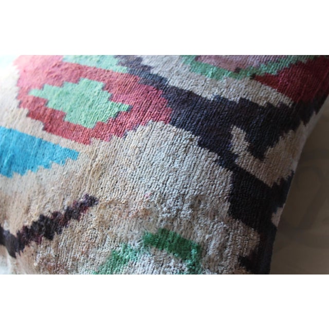 For an earthy addition to your existing décor, you simply cannot go wrong with this throw decorative ikat pillow cover....
