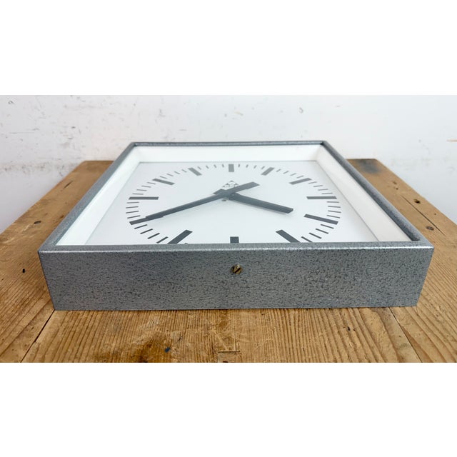 Industrial Grey Square Wall Clock from Pragotron, 1980s For Sale - Image 11 of 15