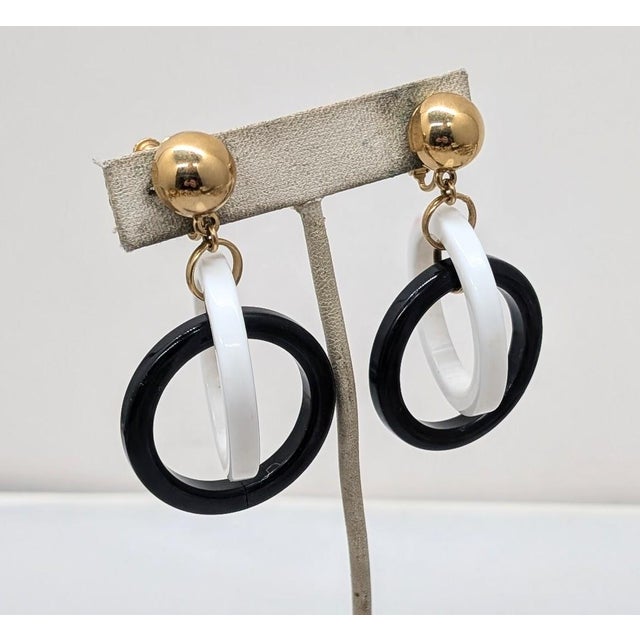 Mid-Century Modern Vintage 1960s Signed Napier Black & White Hoop Clip Earrings- 2 Pieces For Sale - Image 3 of 8