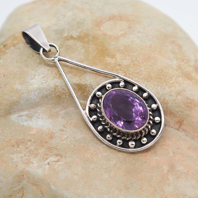 Rustic European Amethyst Brilliant Oval Cut in Sterling Silver For Sale - Image 3 of 8