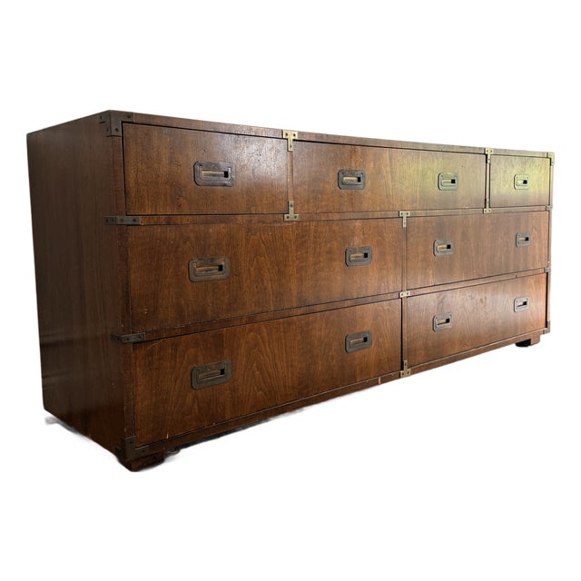 Mid-Century Henredon 7 Drawer Dresser For Sale