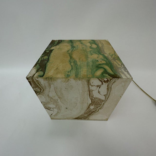 Mid-Century Acrylic Glass Cube Table Lamp, 1970s For Sale - Image 17 of 18