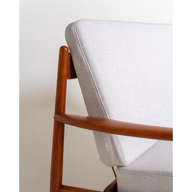 Model 118 Sofa by Grete Jalk for France & Daverkosen, 1950s For Sale - Image 11 of 13