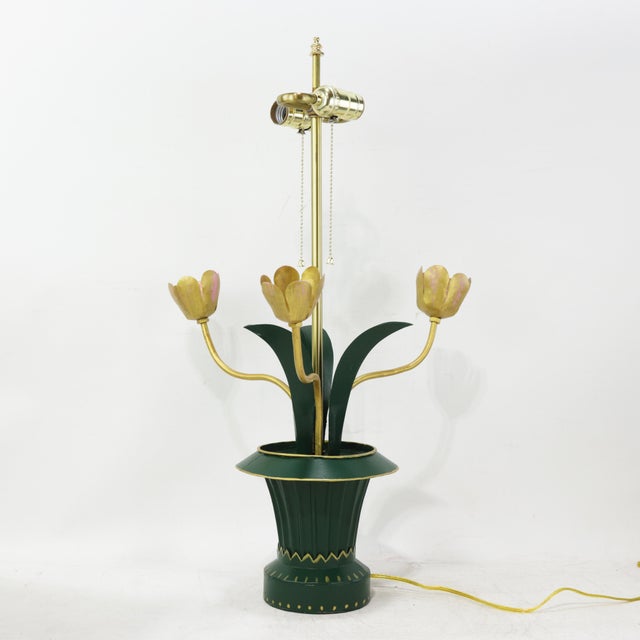 A Pair of Vintage Brunschwig & Fils Green Tole Flower Table Lamps For Sale In New York - Image 6 of 15