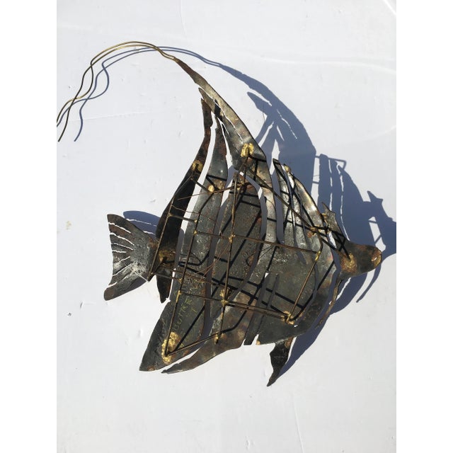 American 1980s Fish Sculpture Signed H. Gorda For Sale - Image 3 of 7