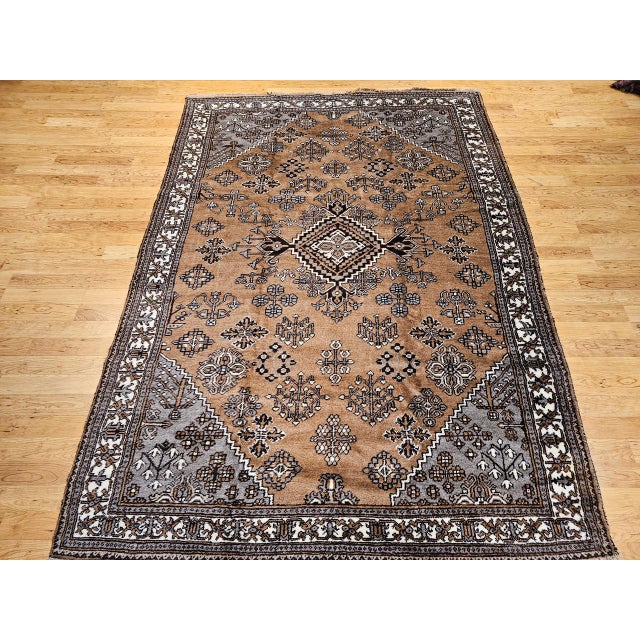 Vintage Persian Bakhtiari Rug, Hand-Knotted Wool, Allover Geometric Pattern, Camelhair & Ivory, 8x11 For Sale - Image 13 of 18
