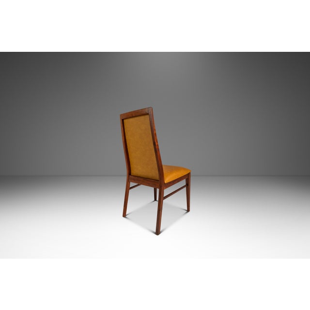 1960s Restored Mid-Century Modern High-Back Desk / Side/ Dining Chair in Walnut by Milo Baughman for Dillingham, Usa, C. 1960s For Sale - Image 5 of 18