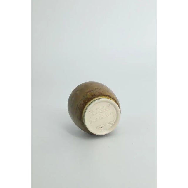 Ceramic Small Mid-Century Scandinavian Modern Collectible Brown Stoneware Vases by Gunnar Borg for Höganäs Ceramics, 1960s, Set of 4 For Sale - Image 7 of 8