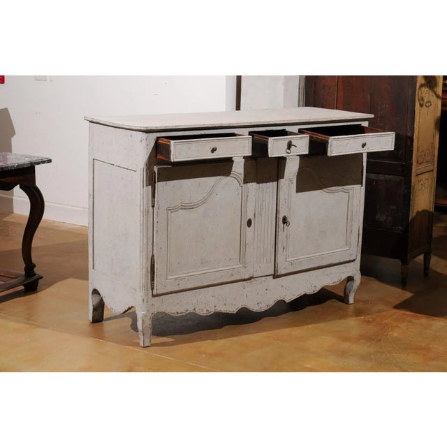 French 19th Century Painted Buffet with Drawers, Doors and Distressed Finish For Sale In Atlanta - Image 6 of 12