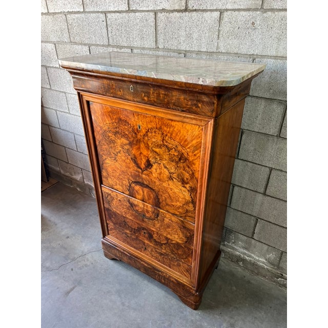 English Louis Philippe French Figured Walnut Secrétaire À Abattant With Marble Top For Sale - Image 3 of 15
