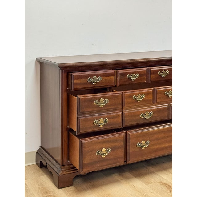 Vintage Dresser American Drew Nine Drawer Lowboy Traditional Brass Hardware For Sale - Image 13 of 18