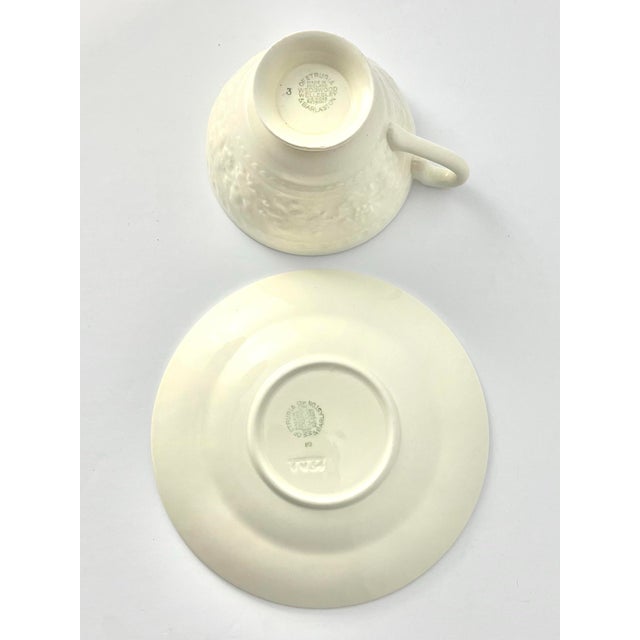 Cream 1950s English Wedgwood “Wellesley” Ceramic Tea Cups & Saucers - Set of 6 For Sale - Image 8 of 9