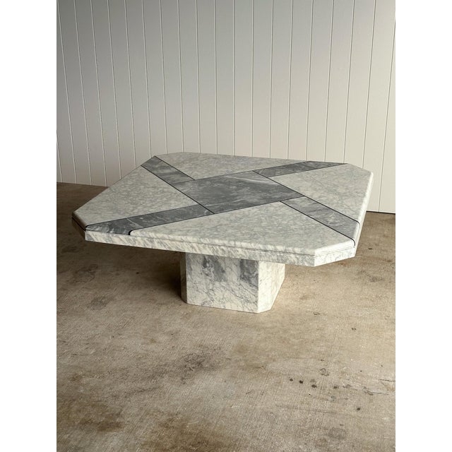 1970s Vintage Italian White Marble Coffee Table For Sale - Image 13 of 17