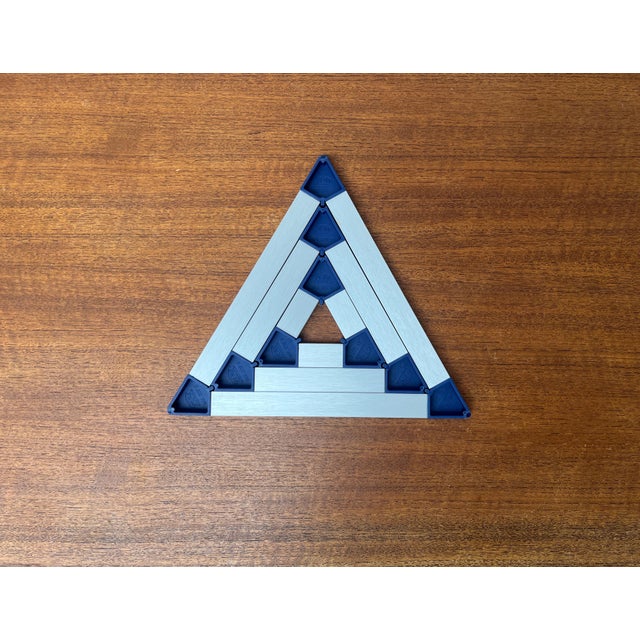 Danish Postmodern Triangular Trivet Coasters by Jorgen Meldgaard for Menu, 1980s, 1980s, Set of 3 For Sale - Image 4 of 15