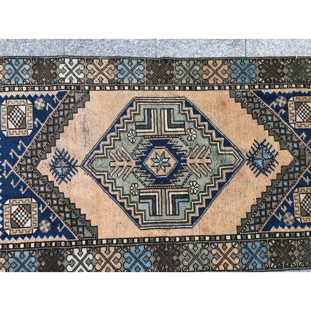 Turkish Contemporary Wool Rug - 3′1″ × 5′5″ For Sale - Image 6 of 11