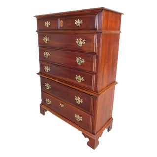 Pennsylvania House Medallion Collection Georgian Chippendale Style Chest For Sale
