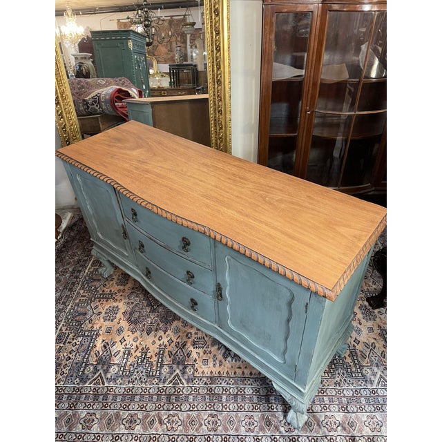 Wood Queen Anne Style Mahogany Sideboard For Sale - Image 7 of 9