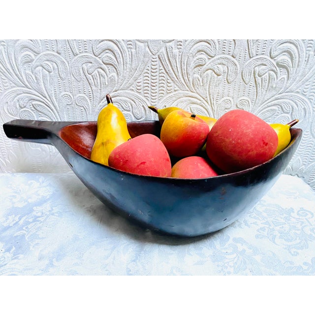Mid Century Carved Wood Deep Leaf Shaped Bowl With Wood Fruit- 9 Pieces For Sale - Image 4 of 11