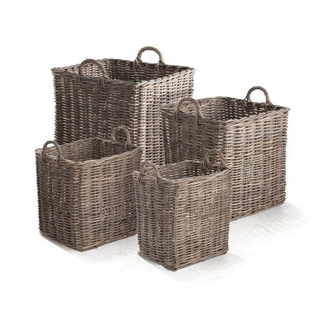 Party of four, right this way. This set of 4 baskets in dove gray are made with family in mind. Perfect for sorting...