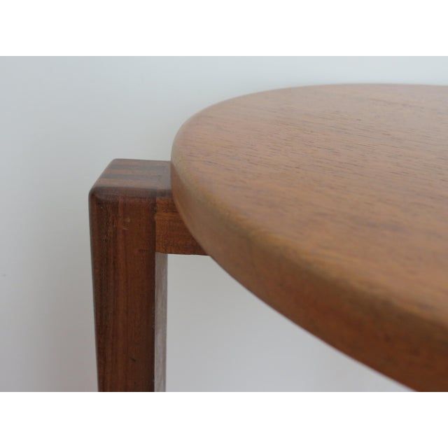 Mid-Century Teak Round Stacking Side Tables, 1960s, Set of 2 For Sale - Image 4 of 18