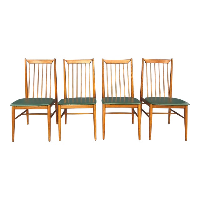 Mid Century Modern Spindle-Back Dining Chairs | Set of Four in the Style of Casala 1960s For Sale