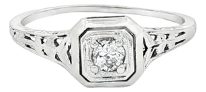 Early 20th Century 18k White Gold .07 Carat Old Mine Cut Engagement Ring, Size 7.25