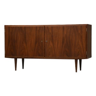 1960s Danish Modern Walnut Credenza by Poul Hundevad For Sale