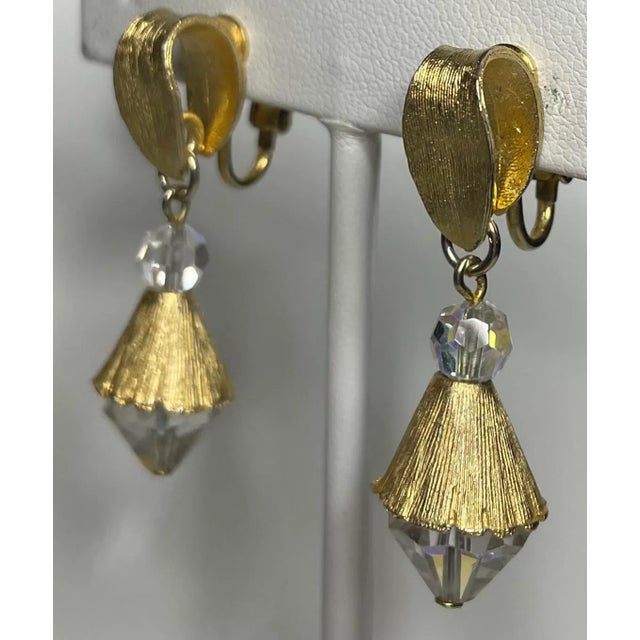 1940s 1940s Aurora and Gold Dangle Earrings With Hinge-Back Clasp - 2 Pieces For Sale - Image 5 of 5
