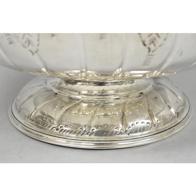 Vintage English Sheffield Kentshire Silver Plated Punch Bowl Set with 12 Footed Cup For Sale - Image 14 of 18