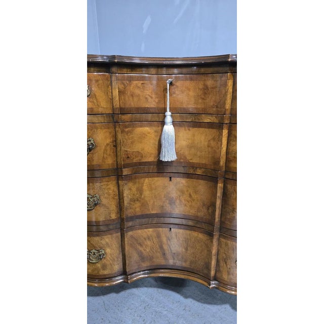 Concave Walnut Chest of Drawers, 1920s For Sale - Image 12 of 17